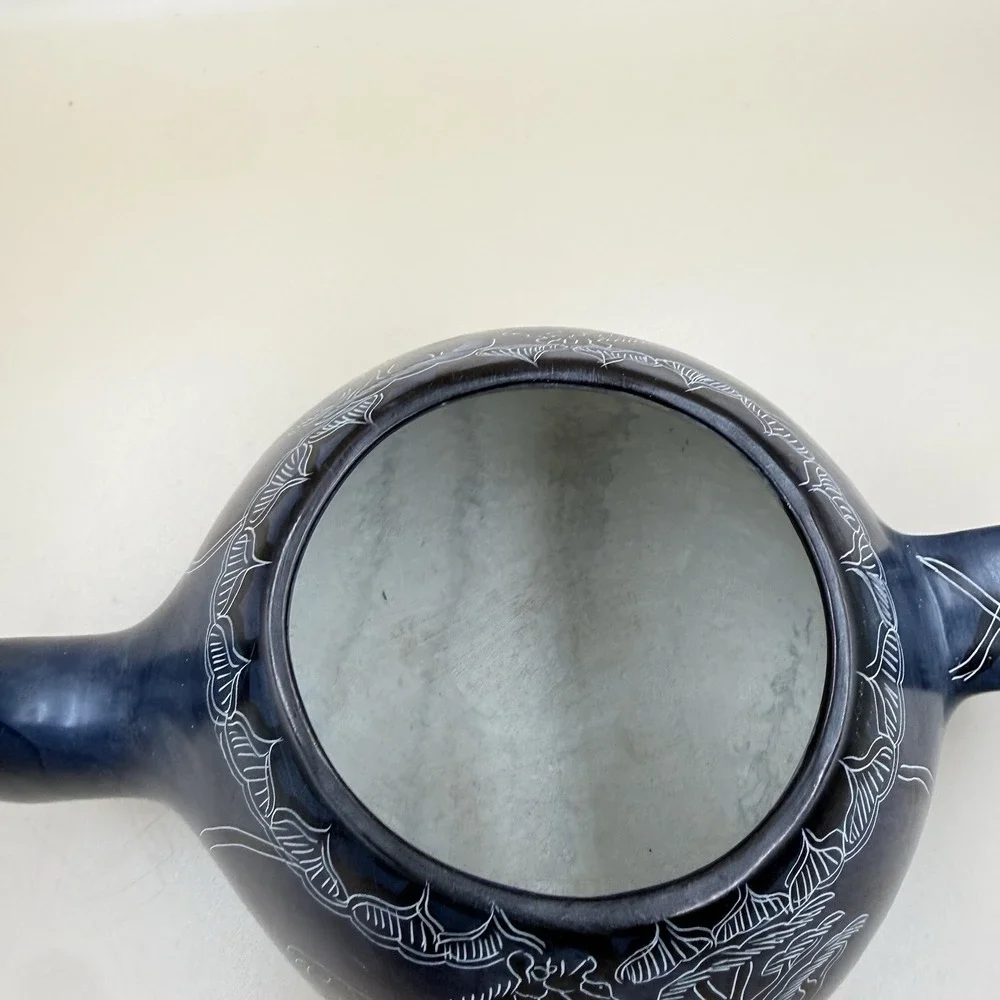 Afrian Soap Stone Tea Pot Etched Hand Painted Giraffe Safari Navy Kitchen